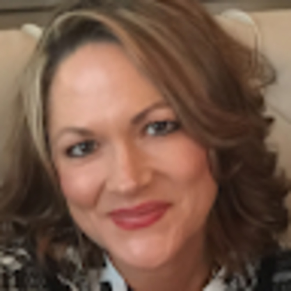 Meet your Posher, Dena